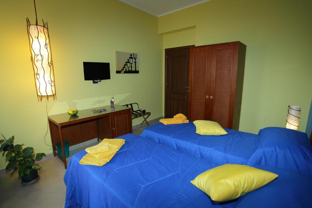 Dolce Conca D'Oro B&B Palermo Szoba fotó